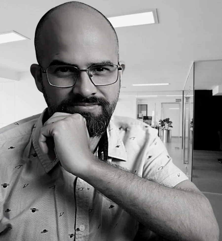 Portrait of software developer Paco Franchy